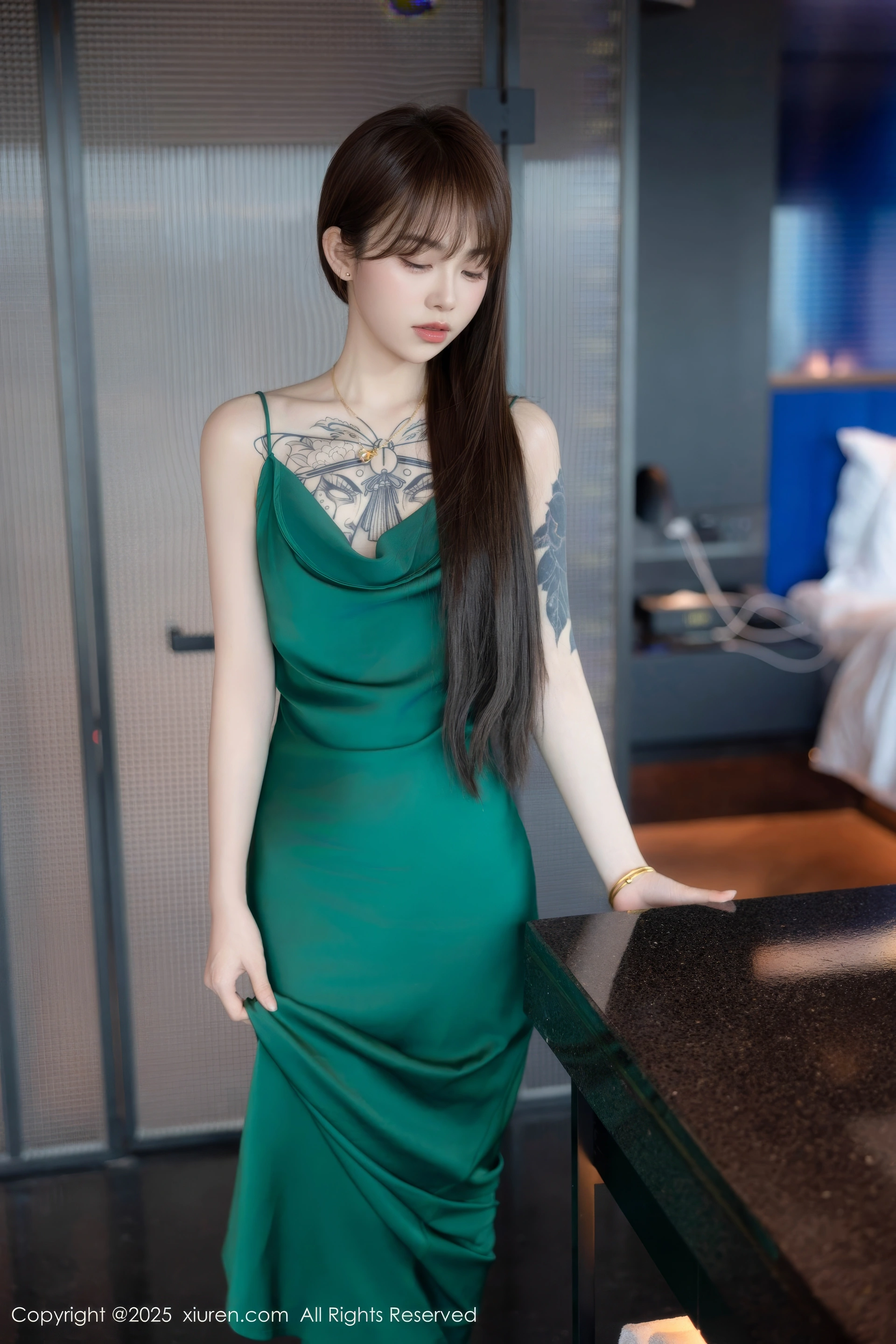 [秀人美媛馆] 2025.01.23 No.9803 奶瓶 3